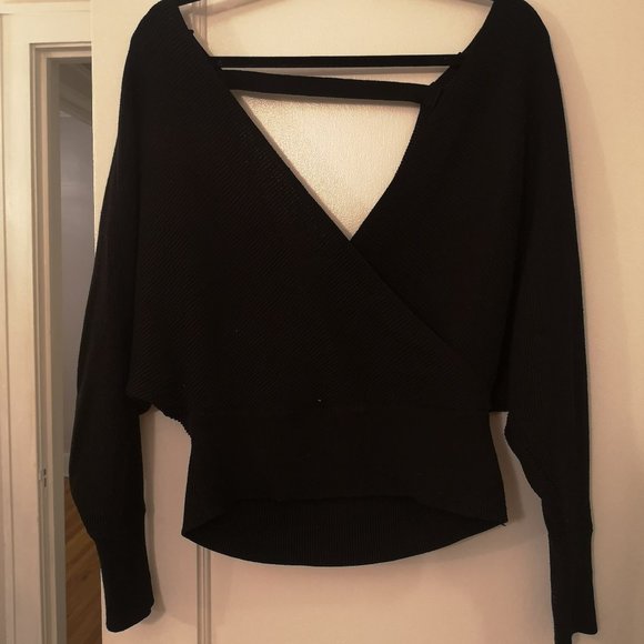 Black Cris Cross Sweater - Picture 1 of 1